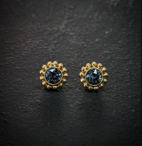 Boucles d'oreilles clou plaqué or Swarovski denim blue
