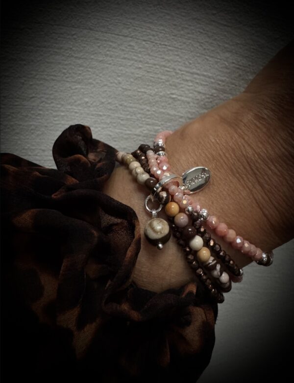 Set de 4 bracelets - marron et rose – Image 2