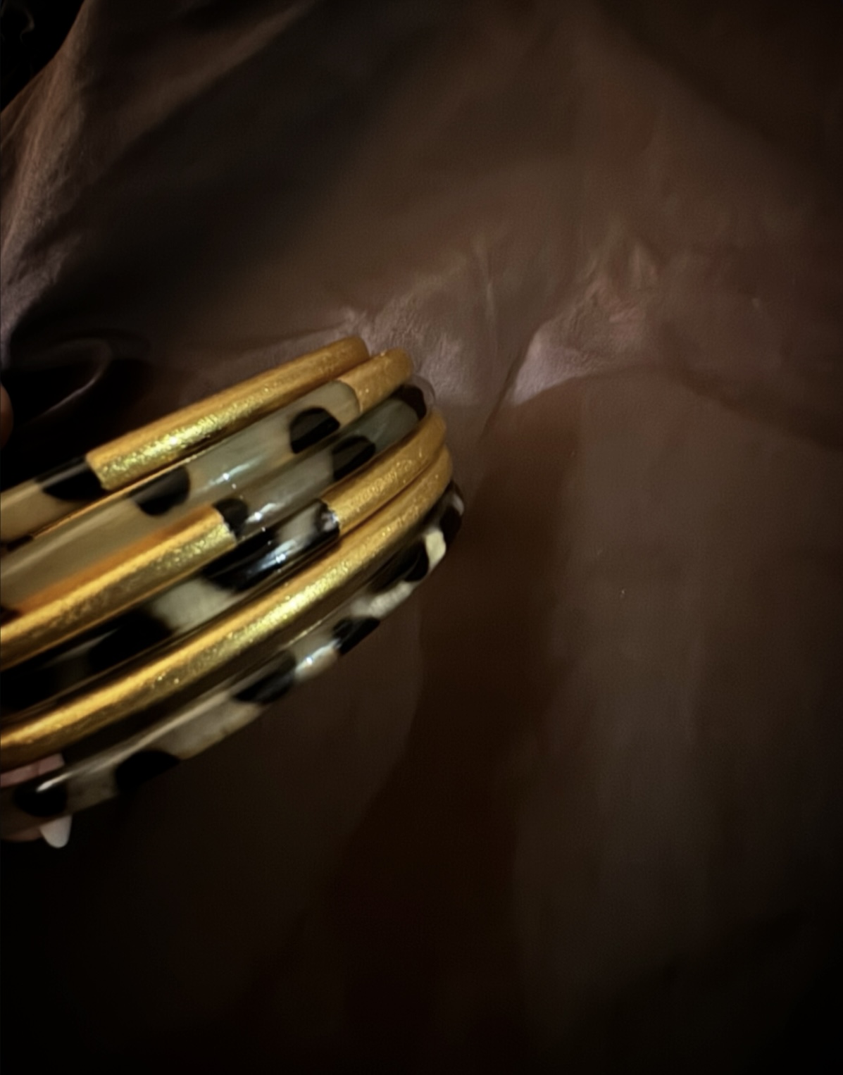 Jonc en corne de buffle naturelle - doré et léopard – Image 3