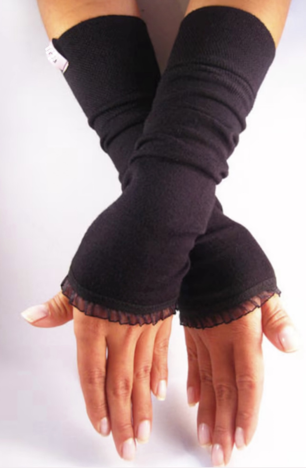 Mitaines noires volant organza